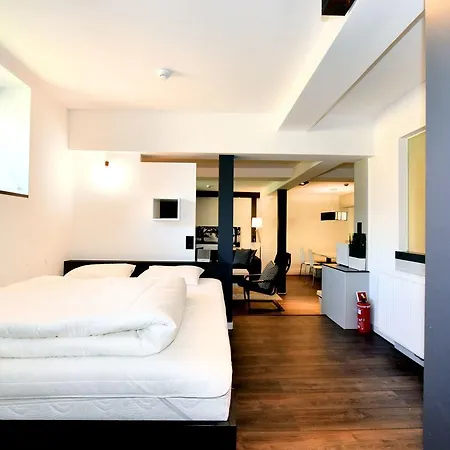 Сasa de vacaciones Spacious Holiday In Near Forest